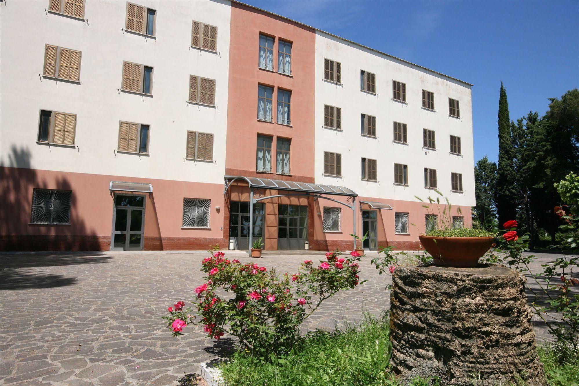 Parco Santa Rita Hotell Sacrofano Eksteriør bilde